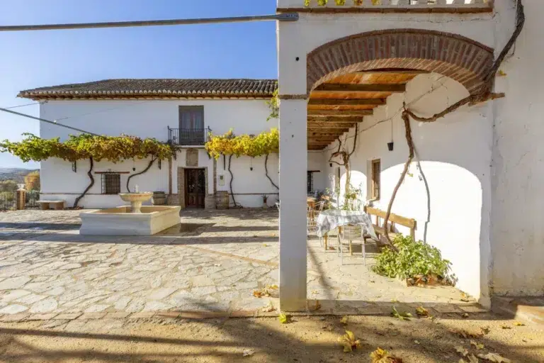 Alojamiento Almazara de Paulenca