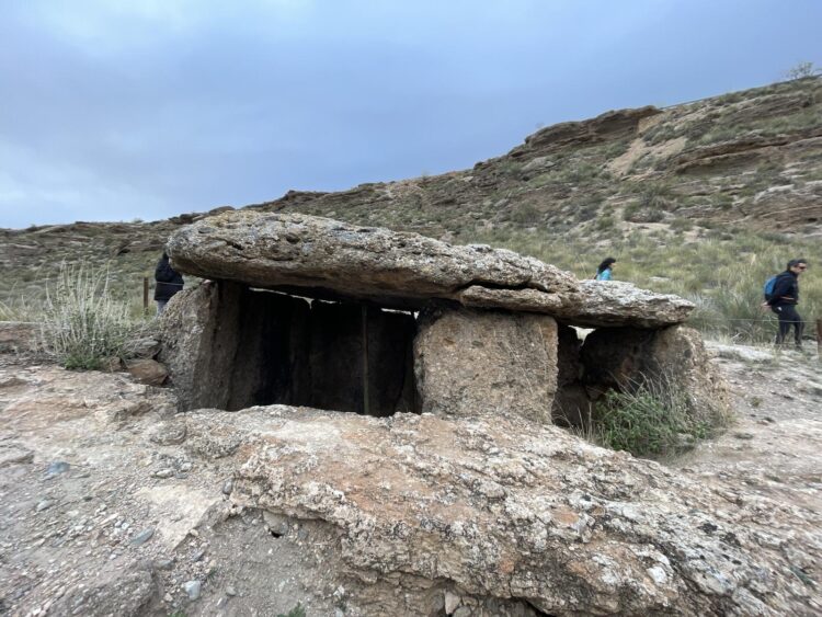 Dolmen2