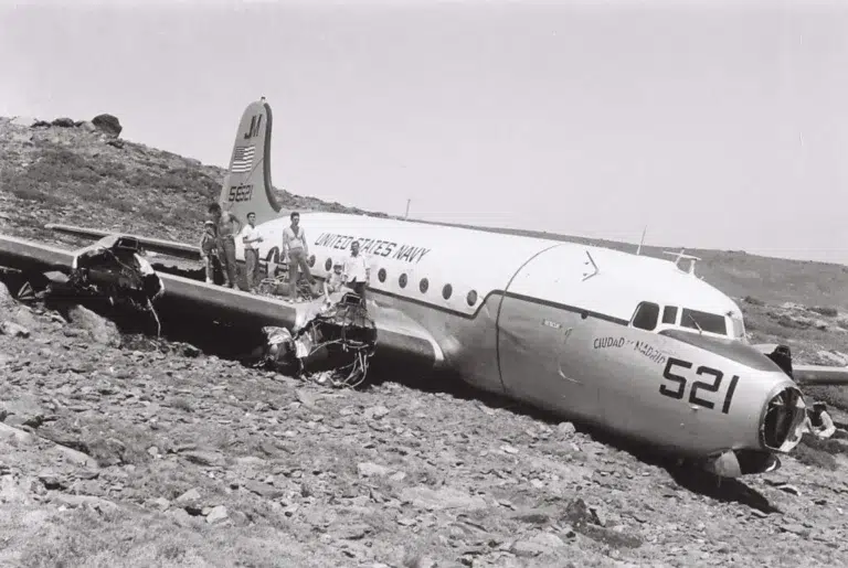 Sendero Solidario El Avión
